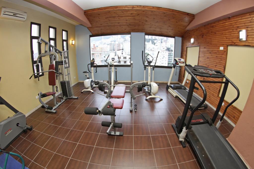 Madisson Hotel Jounieh Exterior foto