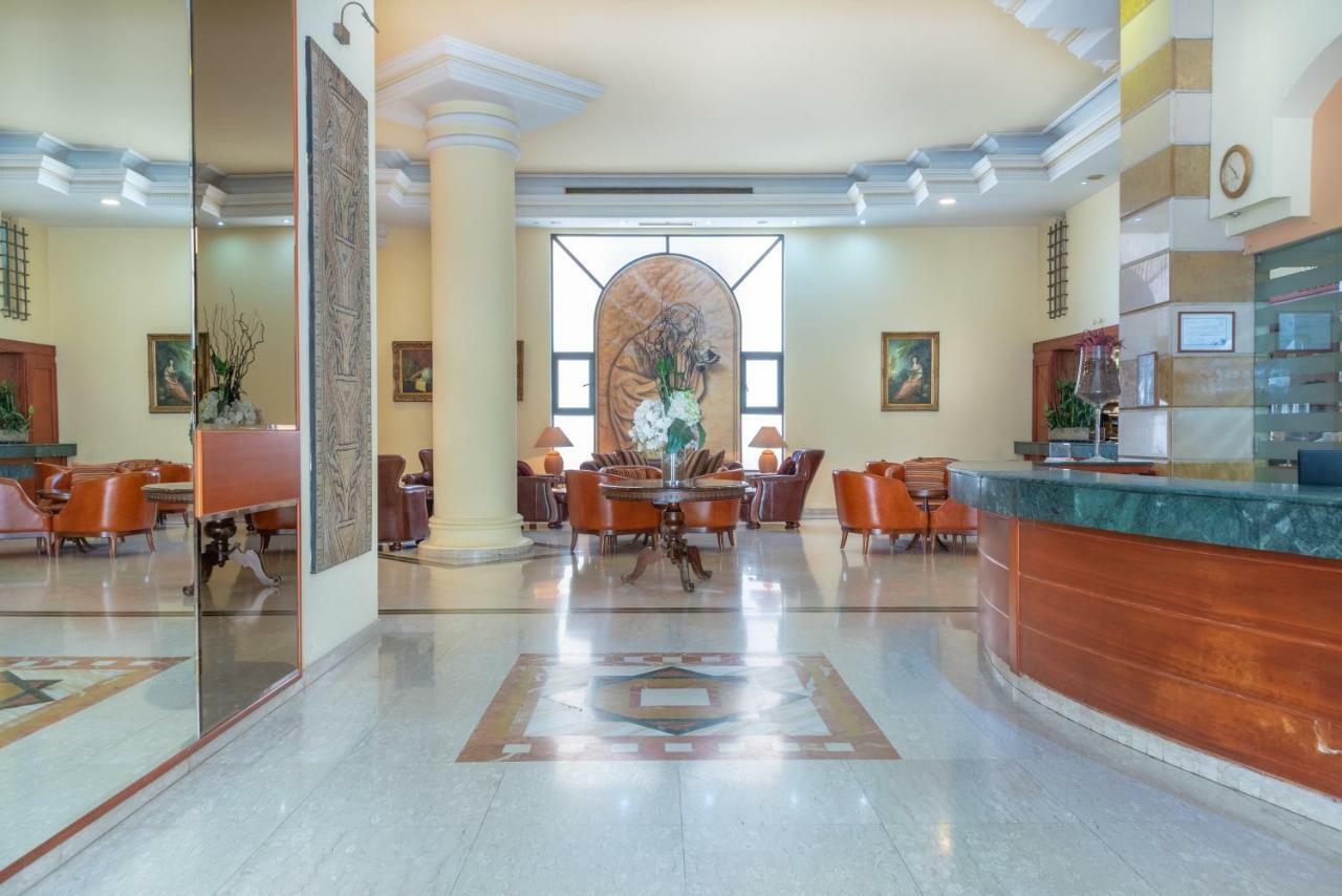 Madisson Hotel Jounieh Exterior foto